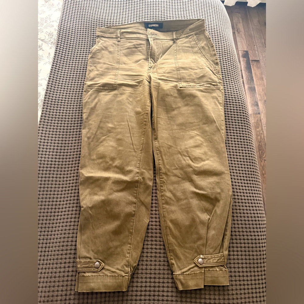 Express cropped straight high-rise cargo jeans